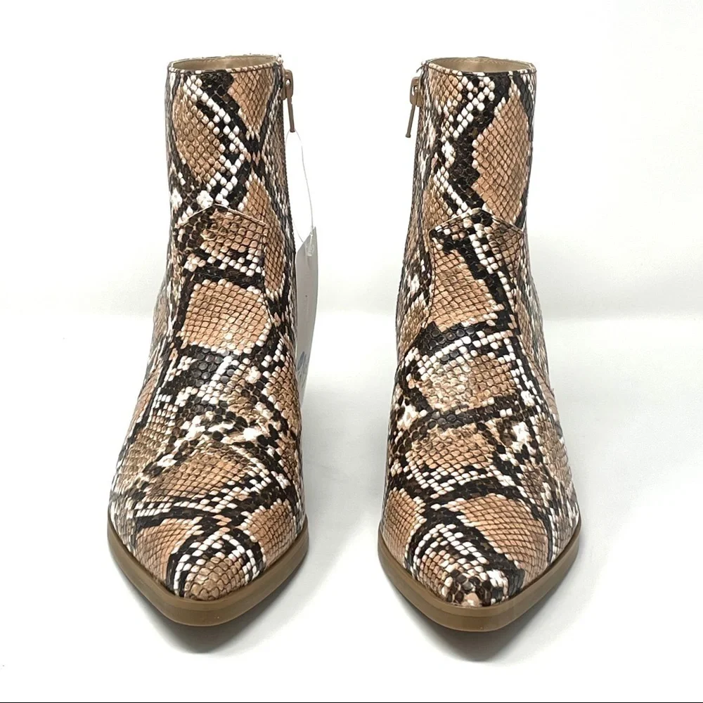 Aqua College Quiana Waterproof Snake Print Booties 7 NIB Pointed Toe Ankle Boots